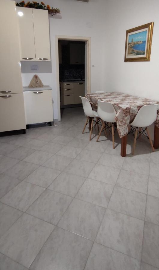 圣安德烈亚Casa Fronte Mare Torre Sant'Andrea公寓 外观 照片