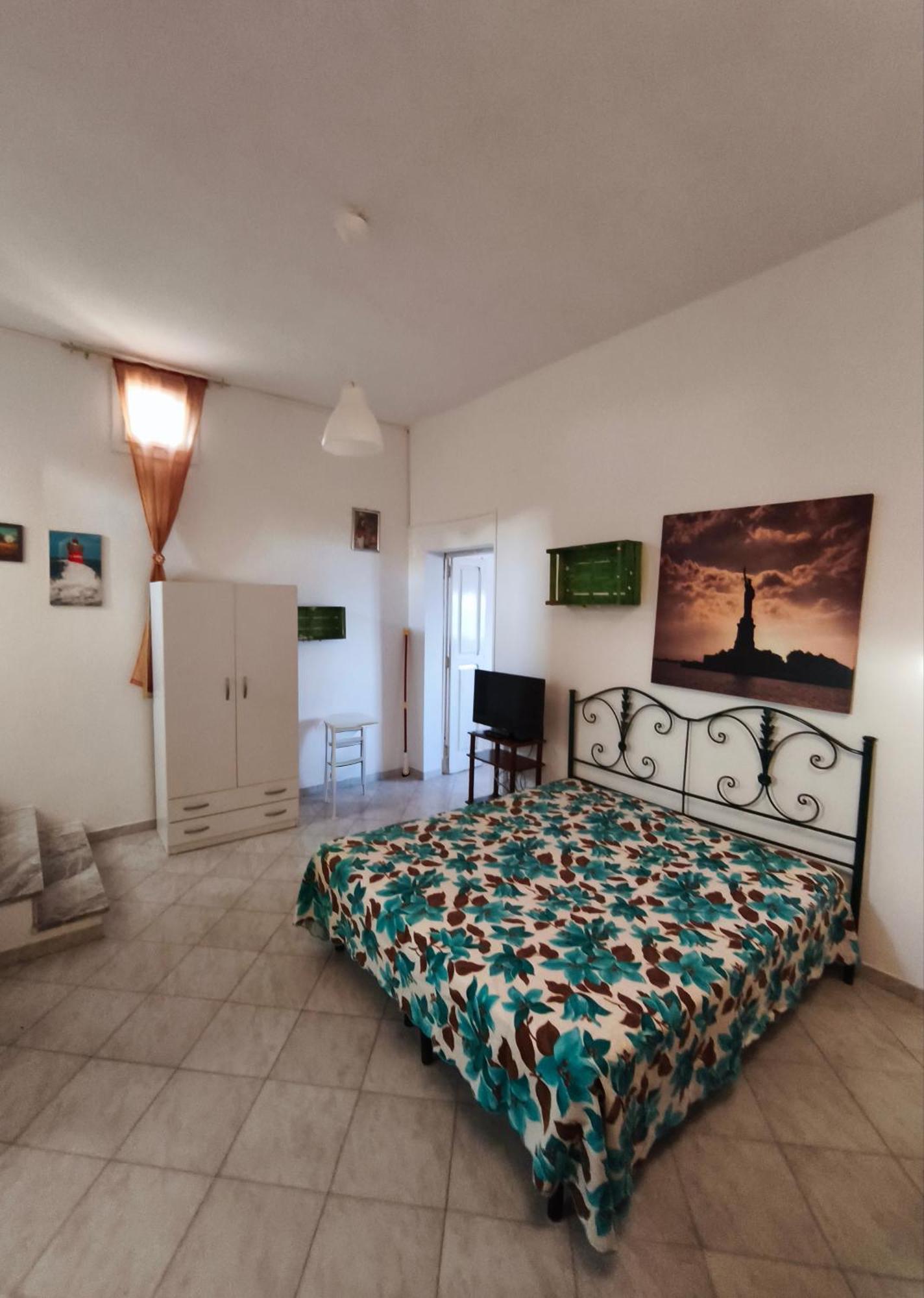 圣安德烈亚Casa Fronte Mare Torre Sant'Andrea公寓 外观 照片